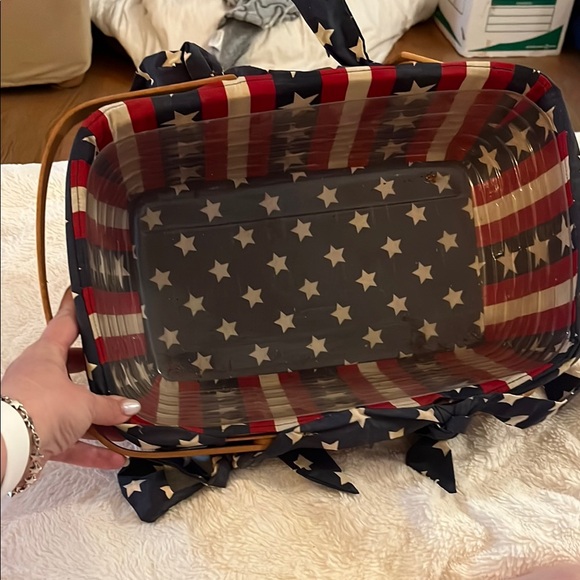 Longaberger 15” l basket with plastic and Stars and Stripes cloth liners. - Picture 2 of 7